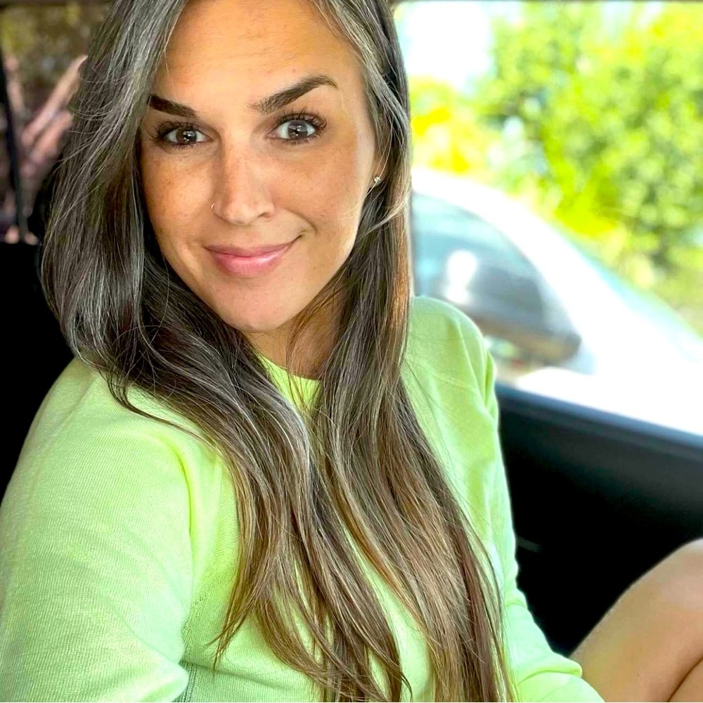 Meet your Posher, Brenna